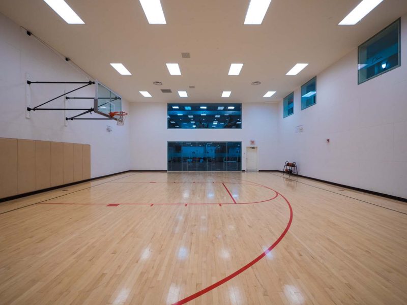 This image shows the premium community amenities, showing the ideal Indoor basketball court that was good for residents who don't want to play directly to the sun.